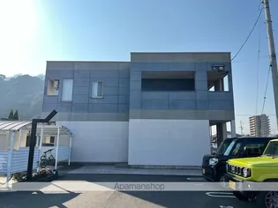 愛媛県新居浜市西の土居町2丁目【アパート】の外観