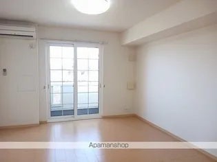 リバーサイド北春日部【1階】の居間