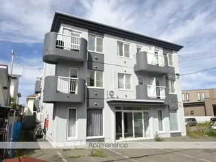 Y’S ONE【3階】の外観