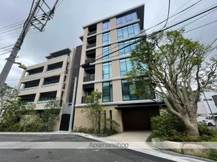 東京都中野区東中野1丁目【マンション】の外観