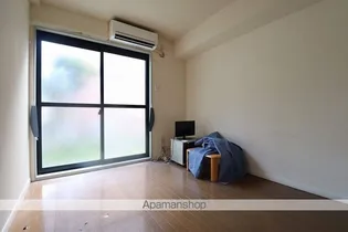 レオパレスブラウンブレッド【1階】の居間