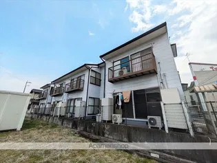 ガーデンパレスの画像