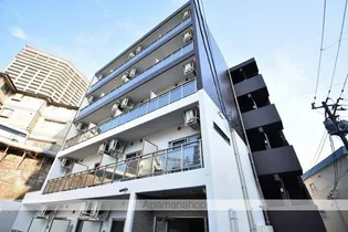 ジュネス八幡【1階】の外観