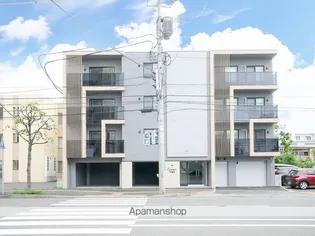 カレラ学園前【1階】の外観