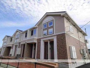 セレブリティ Dの画像