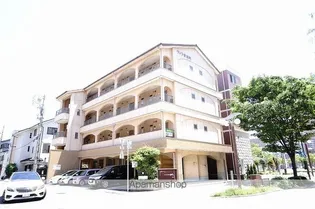 ヴィラ東田町【3階】の外観