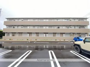 スリーシップの画像