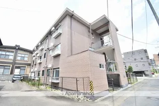 キャッスル新坂第二【1階】の外観