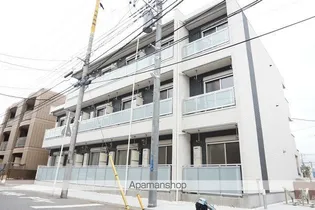 リブリ・ガバナー【1階】の外観