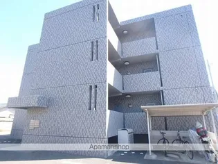 クオリアコート島立の画像