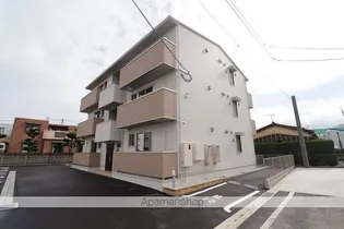 DーROOMクレスト国分【1階】の外観