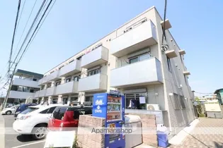 シャンボヌール【1階】の外観