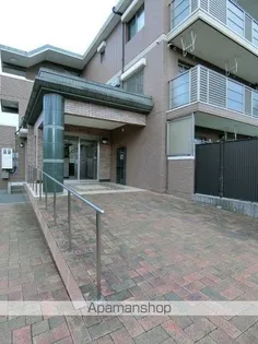 グランデュール シャトー【3階】の外観