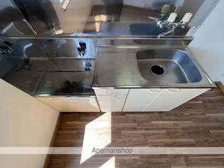 コミュニティ上野Ⅲ【201号室】のキッチン