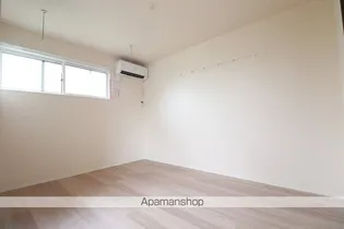 リューベ【2階】の居間