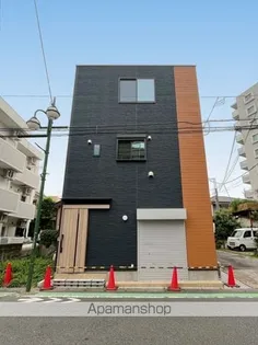 東京都八王子市子安町1丁目【一戸建】の外観