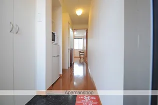 レオパレスシーストーリー【109号室】の玄関