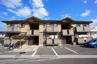 ポエーマケラソス【1階】の外観