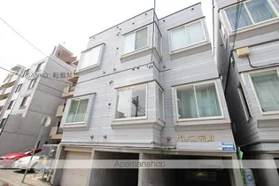 パレス元町【203号室】の外観