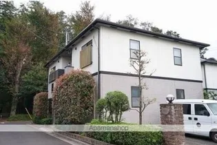 エステートピア・U1号棟【1階】の外観