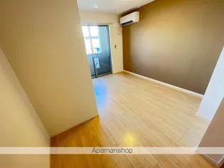 フォレスト鹿妻Ⅲ【102号室】の居間