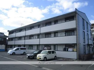 ファミーユΑの画像