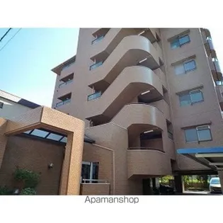 ファミール一社【2階】の外観