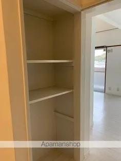 国光マンション【5階】の内装