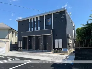 セントヴィラージュ【2階】の外観