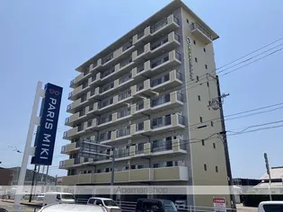 みつばちレジデンス【7階】の外観