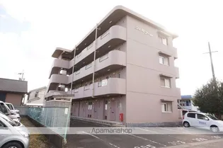 シェルブール【3階】の外観