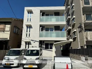 セレスティア森末町【1階】の外観