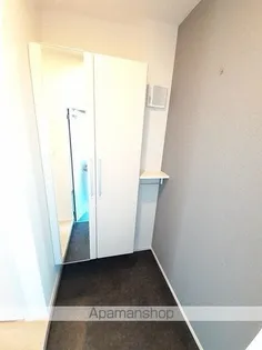 シャモット【1階】の玄関