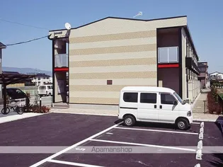 レオパレス蓮町【2階】の外観