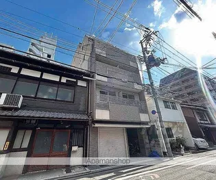 バインオークネクト【102号室】の外観