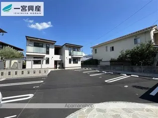 LAYOVERの画像