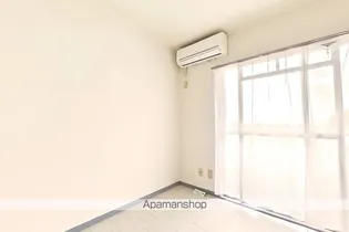 サニーパレス朝倉【5階】の居間