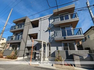 カサベルテ鹿骨【2階】の外観