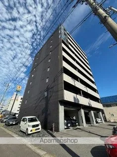 カーネ米山【6階】の外観