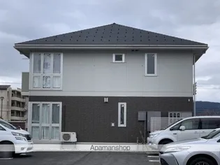 エレガンテ イーストの画像