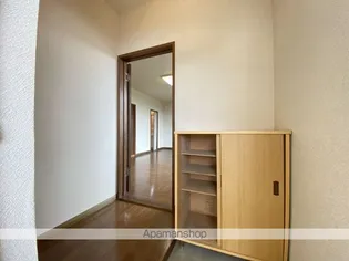 マンションあけぼの【202号室】の玄関