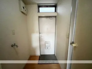 サンシティ長浜A・B【205号室】の玄関