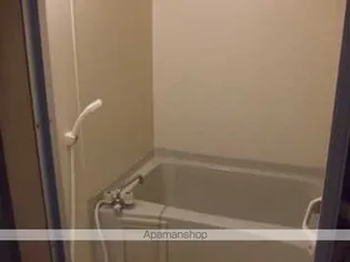 レオパレスBUNGA RAYA DUA【2階】の風呂