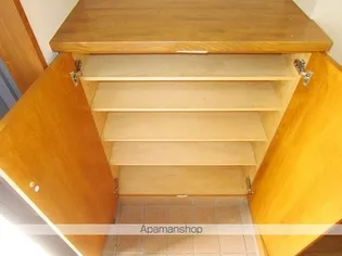 プライムハイツR・K【3階】の玄関