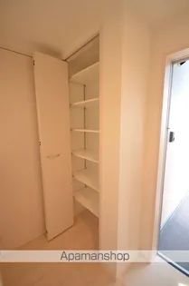 プランドール【105号室】の玄関