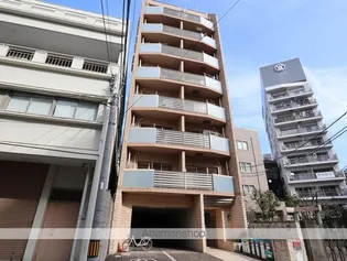 アビタシオン鶴舞【6階】の外観