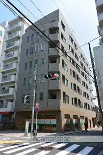 東京都中野区本町3丁目【マンション】の外観