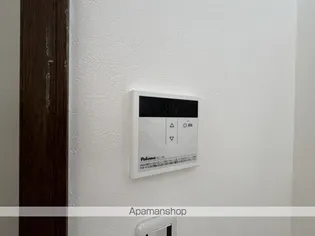 クレセント なばの【2階】の内装