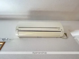 グランパレス日出町【102号室】の内装