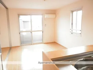 セジュール 三ツ池 A棟【2階】の居間